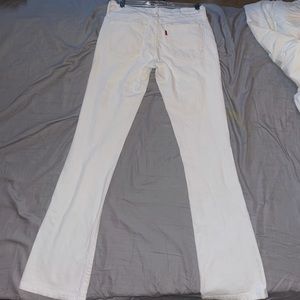 Woman’s Levi’s Jeans (White)